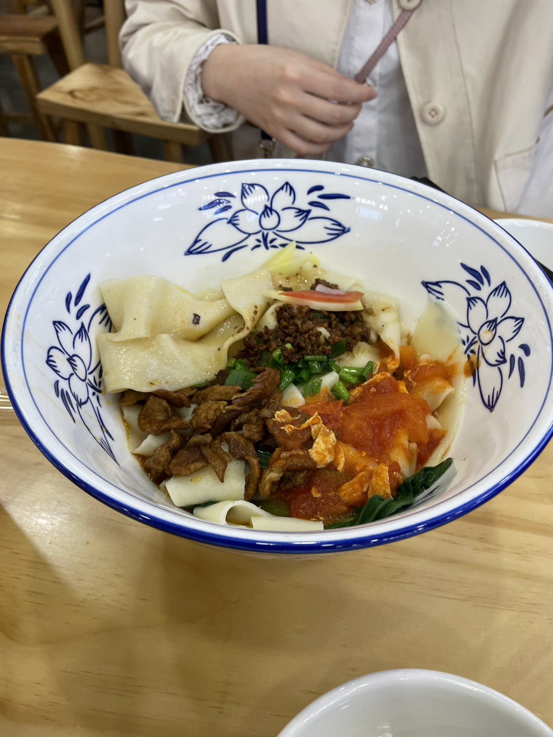 幅広の油泼面（ビャンビャン麺）